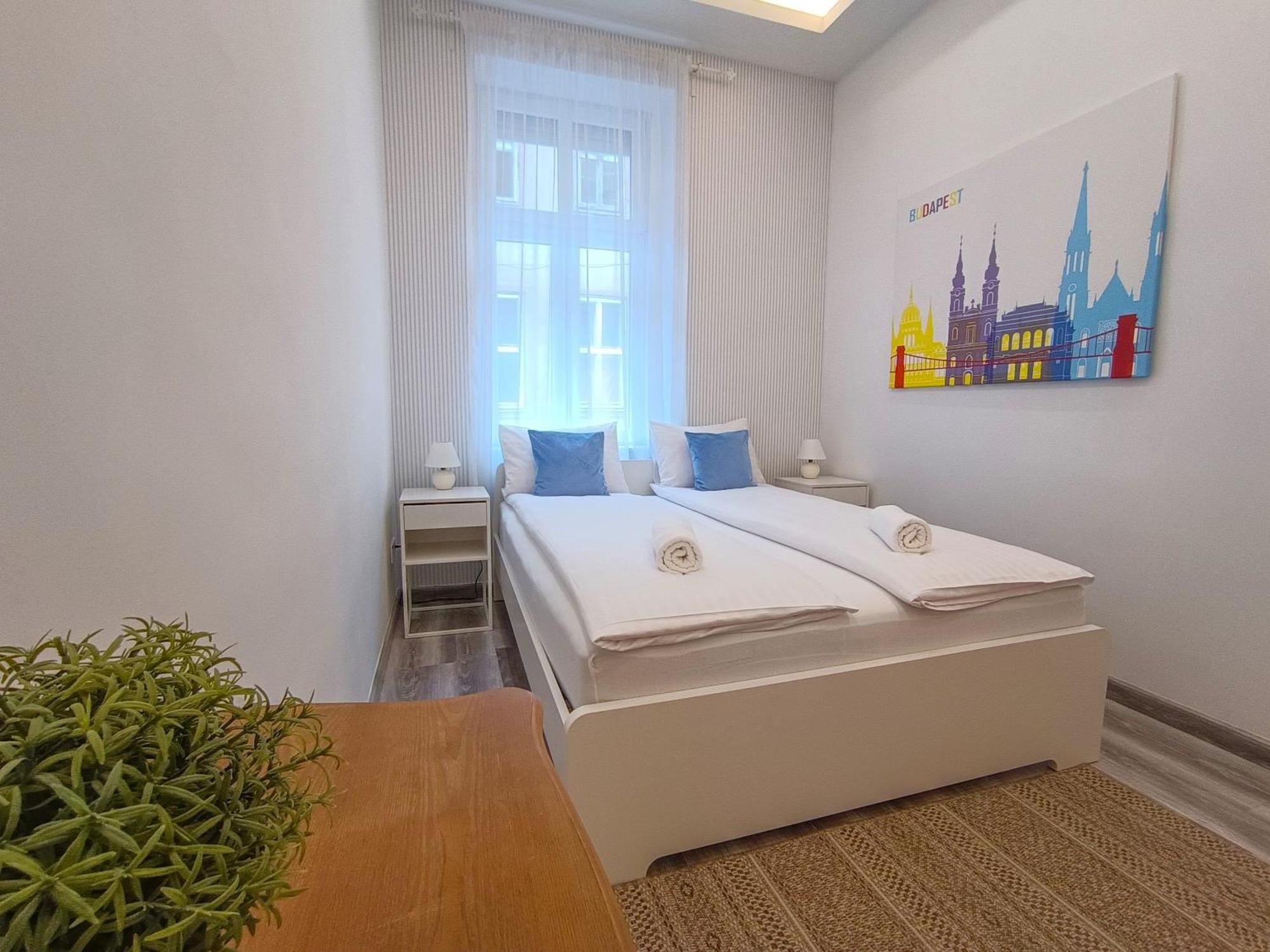 K03 Elitehost Kis Diofa Central Budapest Exteriör bild